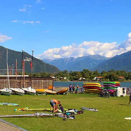 Salute Mit Panorama Balkon Am Dascio