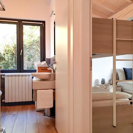 Salute Mit Panorama Balkon Am Appartement *