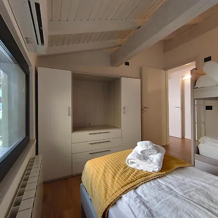 Salute Mit Panorama Balkon Am * Dascio