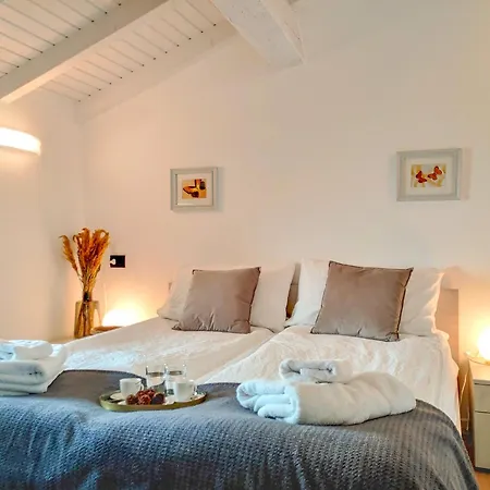 Salute Mit Panorama Balkon Am Apartment *